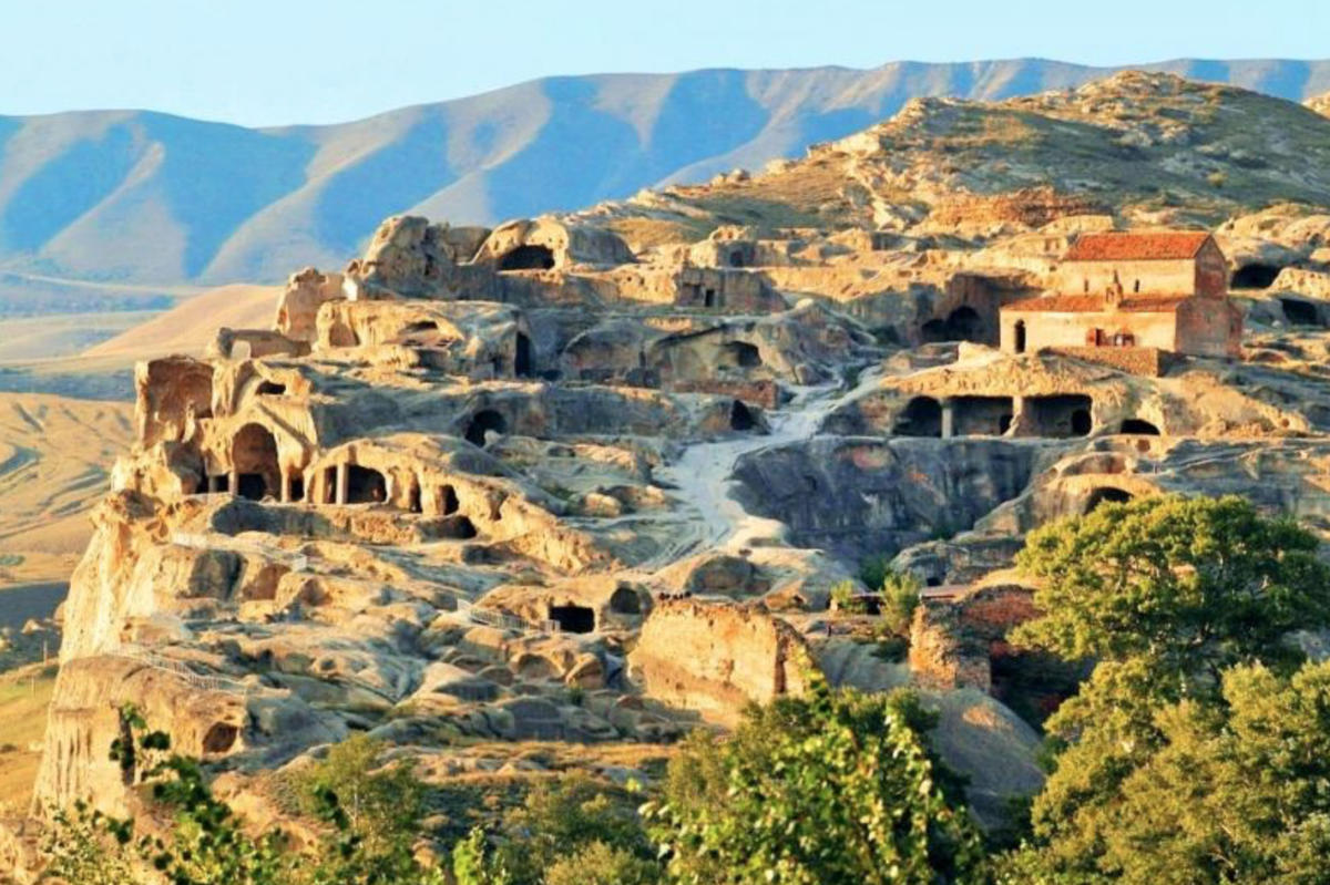 2. Cave city Uplistsikhe